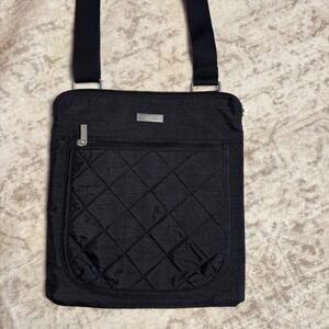 Baggallini Black Quilted Pocket Crossbody Bag Nylon Travel Messenger Purse